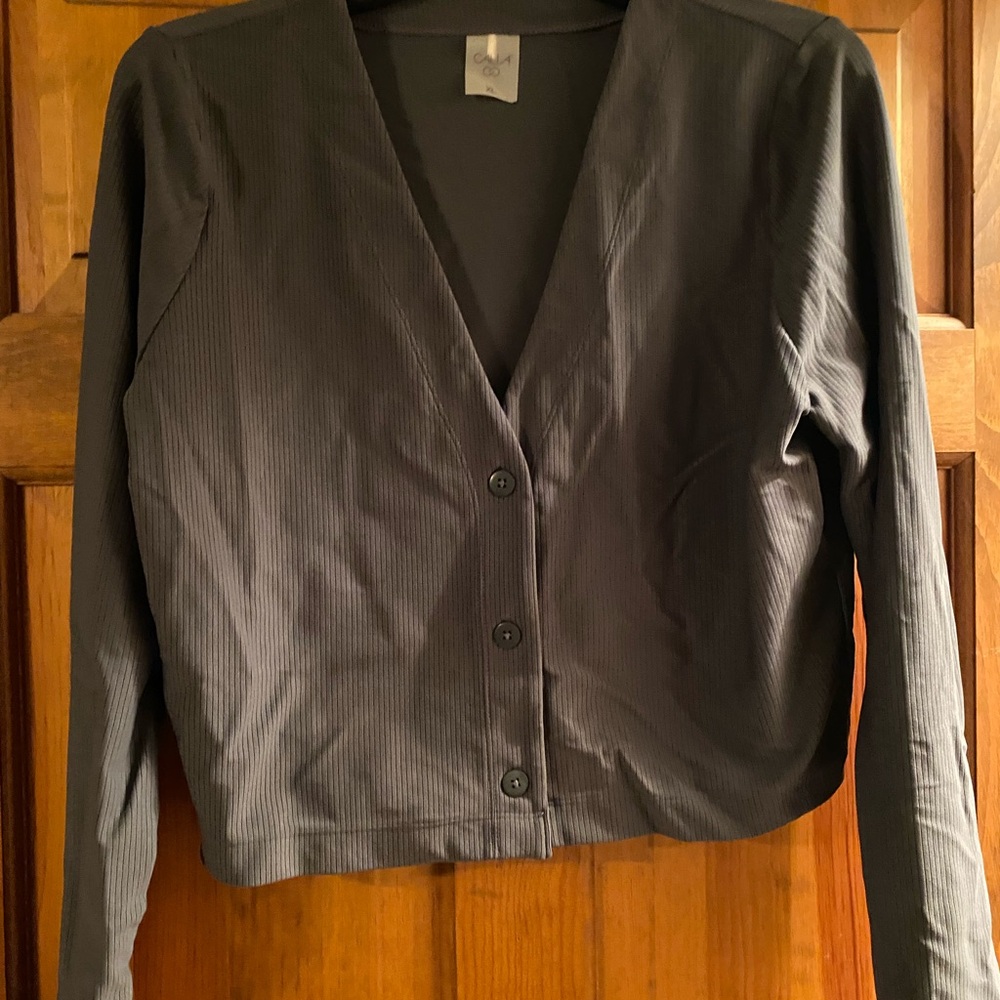 NWOT Quick dry athletic Gray Button-Up Cardigan - Picture 2 of 4